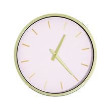 Roze met gouden klok