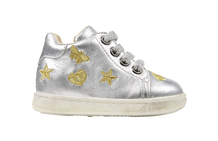 Zilveren peuterschoen