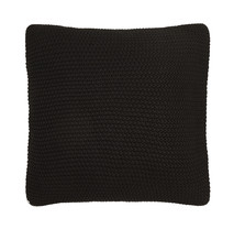 Zwart wollen kussen