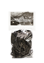 Zwarte tagliatelle pasta