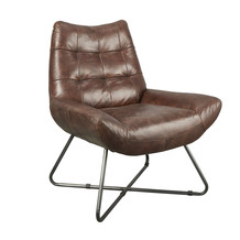 Bruine leren stoel met metalen poten