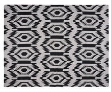 Grijs met zwart tapijt