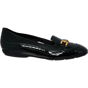 Donker groene brogues