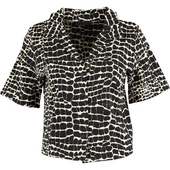 Zwart met wit kort shirt