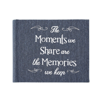Moments gedeeld boek